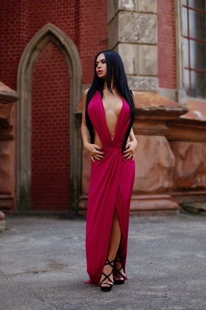 Я опытна и знаю, как доставить тебе удовольствие. 💋 Мои услуги включают классический секс, оральный секс, анальный секс и многое другое. Я открыта для экспериментов и готова исполнить твои самые сокровенные фантазии. 😈 Мои фото настоящие и абсолютно отражают мою красоту и сексуальность. Мои клиенты всегда остаются довольными и возвращаются ко мне снова и снова. 💕 Не упусти возможность провести незабываемое время со мной, пиши или звони прямо сейчас! 📞 Татьяна
